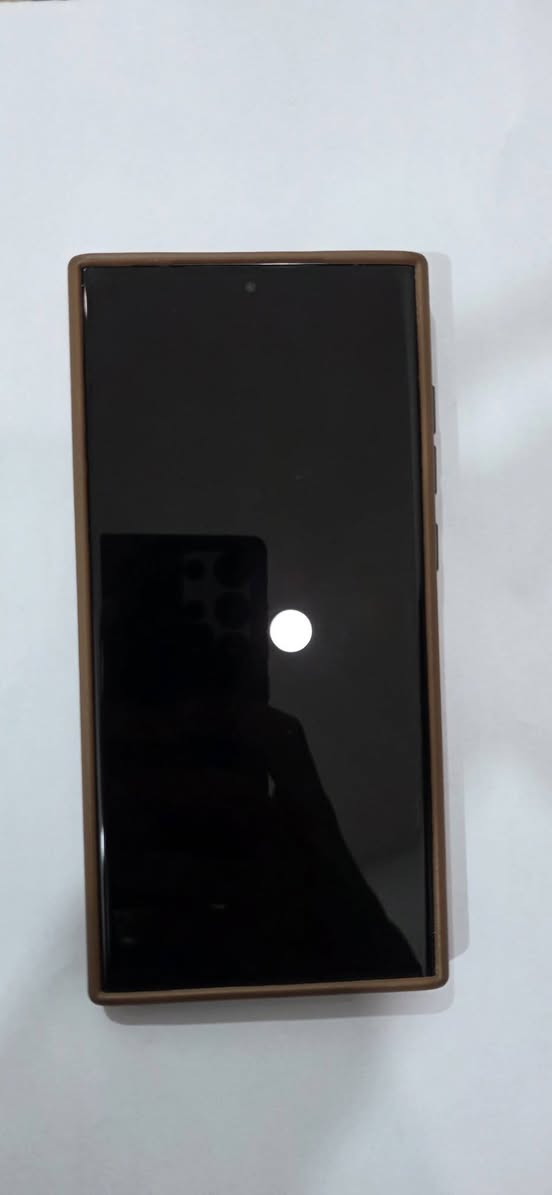 السلام عليكم
جهاز S23 ULTRA ياباني لون زيتوني

مواصفات: 
ذاكره: 256GB/12RAM
كامره خلفيه: 200MPX
معالج:  SNABDRAGON 8 GEN 2
سيم كارت واحد
بطارية: 5000
قلم شغال 100%
جهاز قوي وغني عن التعريف
سعر: 700 وبي مجال
مكان: بغداد فقط
ملاحضه: الجهاز نضيف جدا غراضه شاحنة اصليه فقط


**إذا كنت صاحب هذا الإعلان وتريد حذفه لأي سبب، رجاءا أرسل رسالة إلى الدعم الفني**