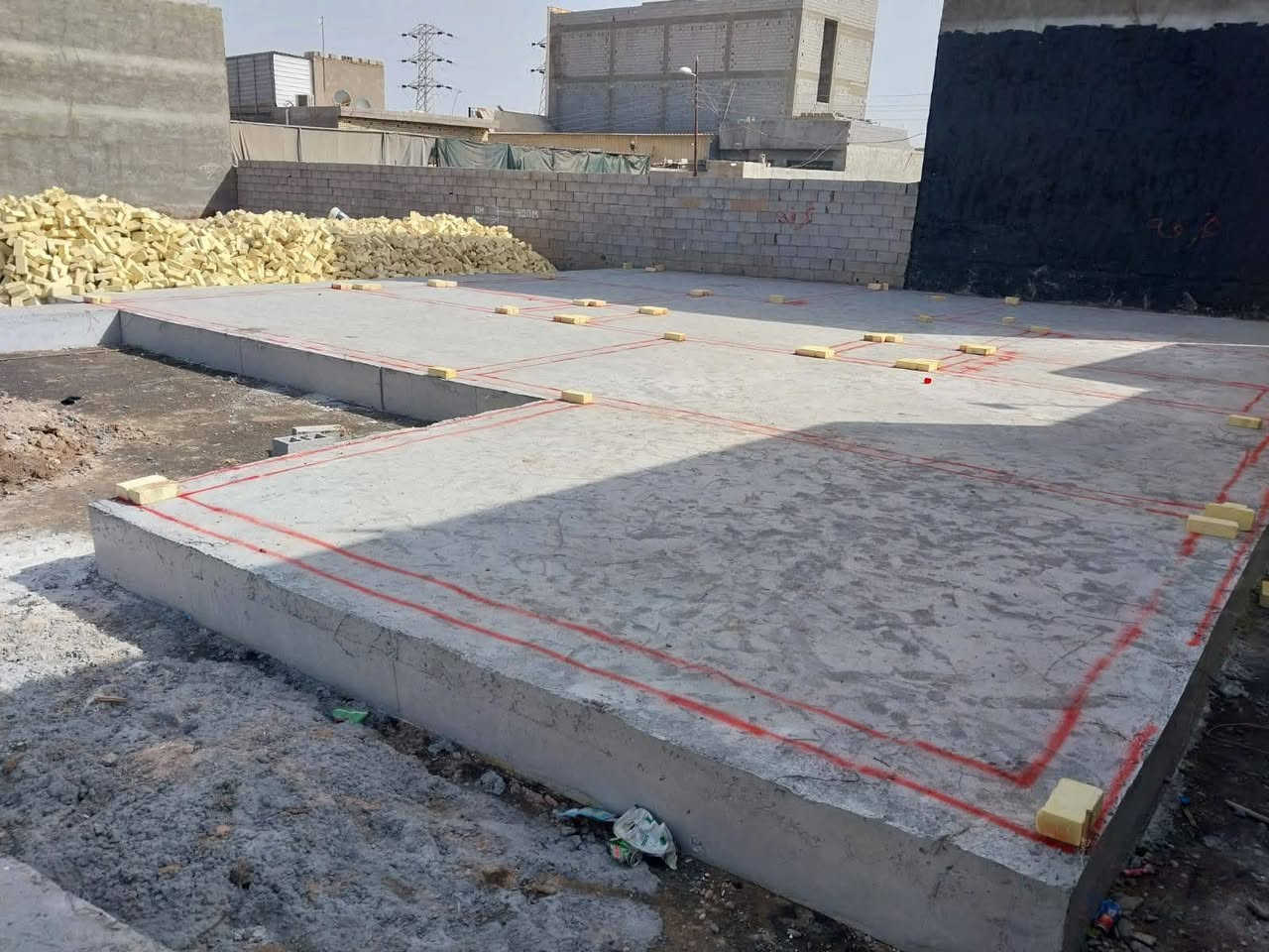 السلام عليكم أهلنا في كربلاء المقدسة عدنا عروض بناء بالنقد والقسط حسب اتفاق وترميم البيوت أشراف هندسي تصميم حديث خرائط البناء هدم الدور القديمه وات ساب ‏‪***********‬‏@ كربلاء, العراق
