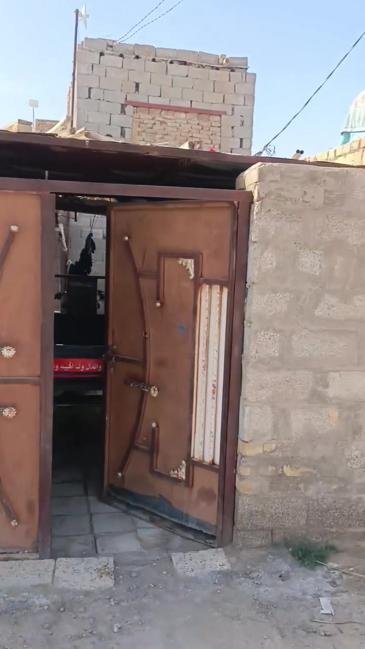 ياالله مشتمل السقف اعكاده بناء ابلوك يتكون من مطبخ وهول وغرفه وحمام وتواليت المشتمل عقد زراعي تابع للوقف السني ‏‪***********‬‏ الاتصال على هذا الرقم
