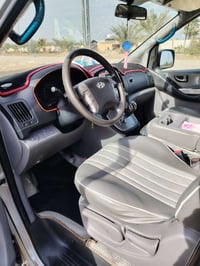 استاركس • ٢٠١٤ • باب سلايد