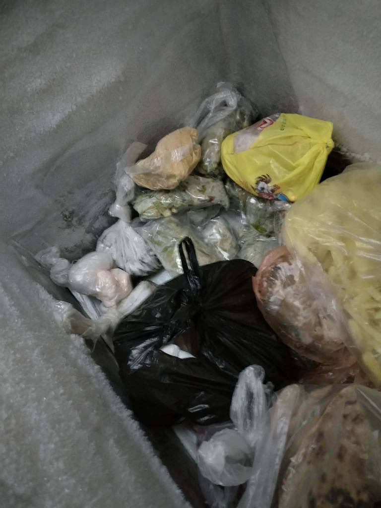 مجمده للبيع اريدها بلكت ع 180 وبيها مجال تجمد مواصله مصلح بس كلش كبيره وحنا نفرين وريد. نشيل ومكان ماكو تكريت, صلاح الدين


**إذا كنت صاحب هذا الإعلان وتريد حذفه لأي سبب، رجاءا أرسل رسالة إلى الدعم الفني**