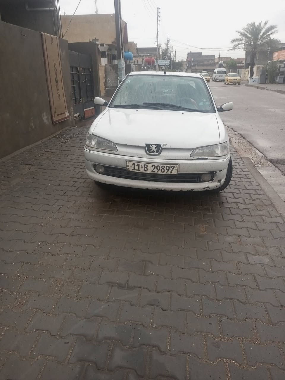 بيجو 306بلاديه مكفوله من الضربه والصبغ مبدل بس البنيد الصدر مبدل جديد المحرك مكفول من التنقيص والتبخير التبريد شغال ثلج  السعر 48بيهه مجال المكان بغداد اليوسفيه وهذا رقم صاحب السياره***********///***********
