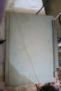 لابتوب DELL  l وندوز  شغال مامفتوح ولامصلح7