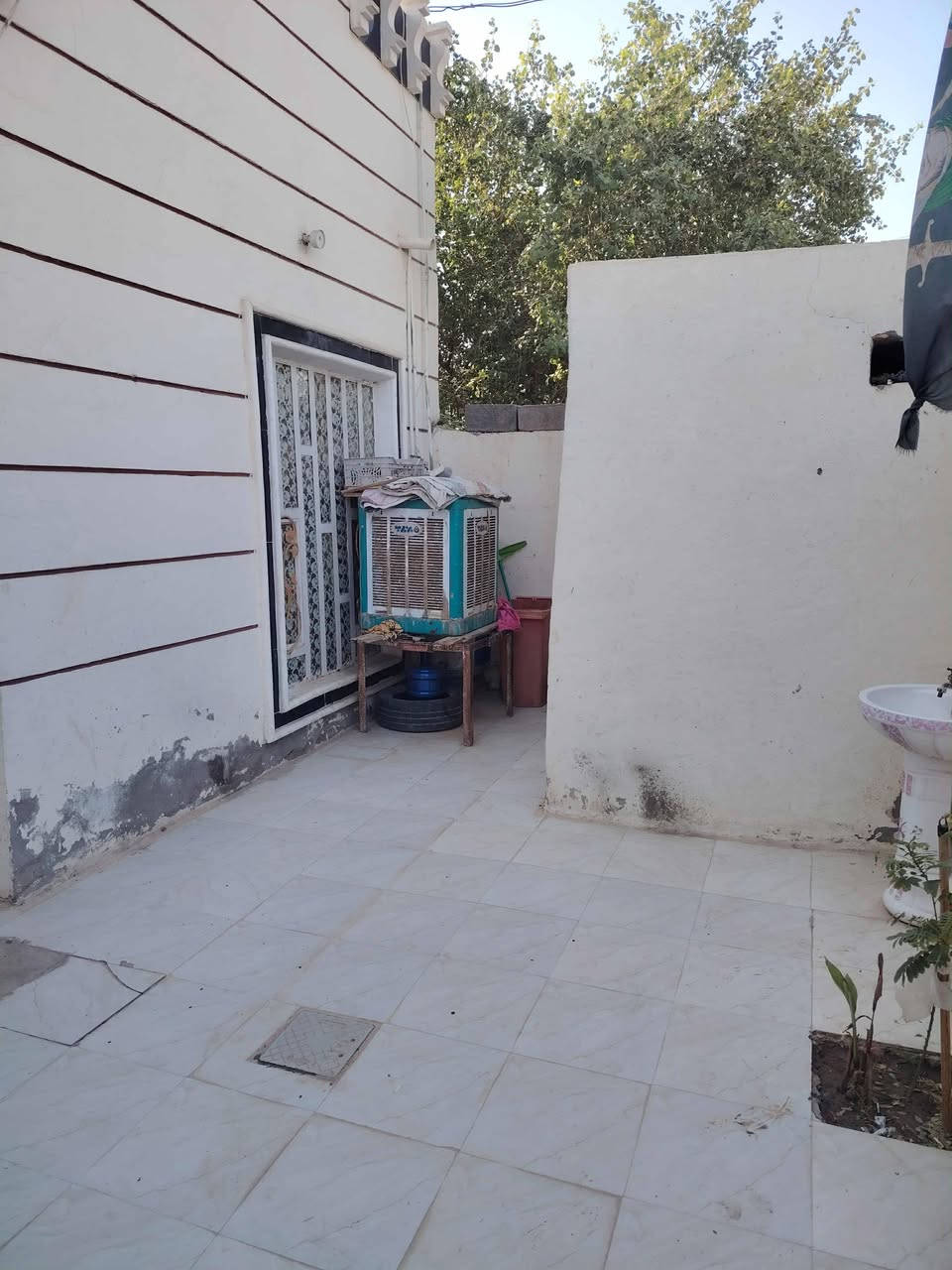 مشتمل لبيع طابو زراعي 160م حي الكرار غرفتين صاله مطبخ ستغبال كراج الاتصال على ***********
