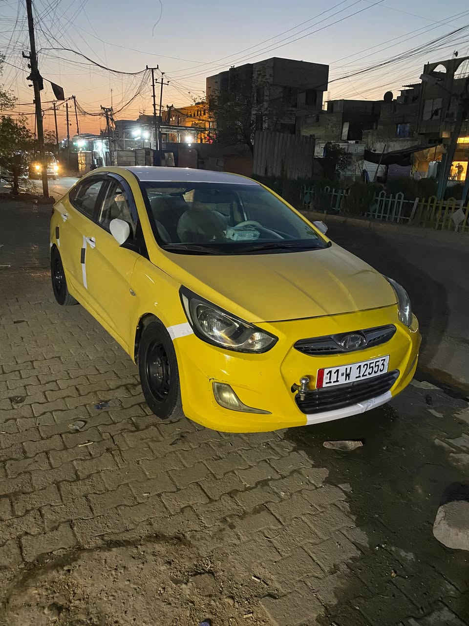 سلام عليكم اكسنت 2014 خليجي رقم نگليزي بسمي 
محرك 1.6 مكفوله گير ومحرك سعر ٨٧ وعليهه غرامات تنزل من سعر مكاني بغداد مدينه الصدر ***********
