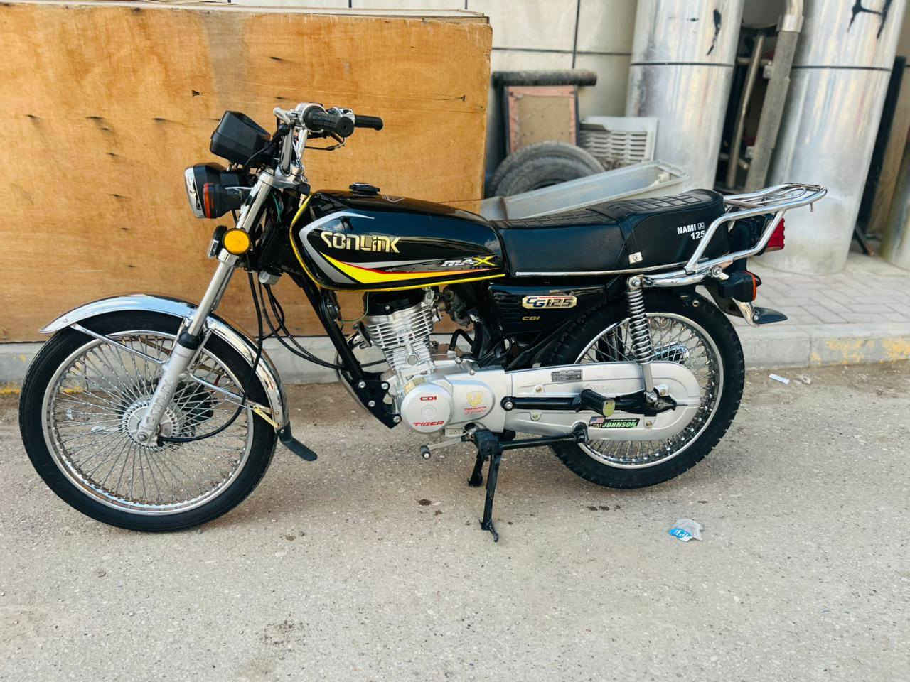 سلام عليكم تايكر موديل 21 اوراق اصولي مو سكنر شرط الترقيم دراجه مكفوله كهربائيات كله شغال ماعايزه برغي سعر خاص ***********
