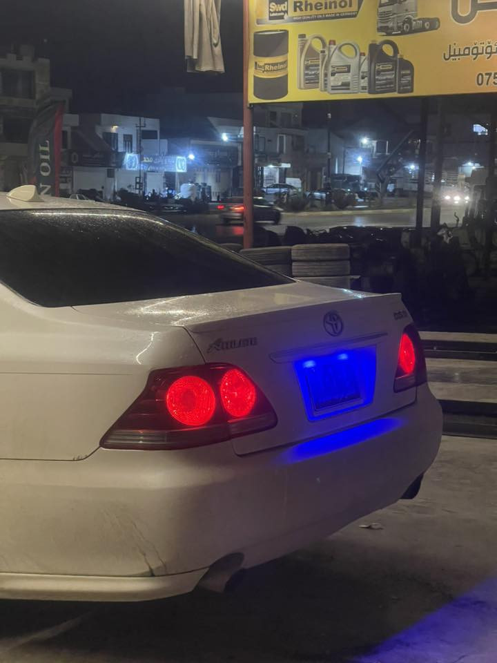 شەهینە بۆ فرۆشتن فول فول باس سلایت نیە  هەموو گەیانی بە شارت  شوین حاجیاوا راقم ***********
