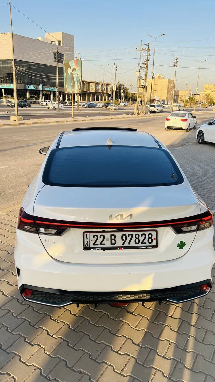 السلام عليكم.
كيا كي ثري K3 موديل 2022

الإصدار الاول تجميع الصين

فول  مواصفات

.

محرك 1500 دبل نوزل كير 8 نمر 

رقم اربيل  + تريد وكالة او تحويل 

 ماشية “ 52 الف 

 

🔴المواصفات 

✅️فتحة

✅️شاشه كامرة 

✅️تبريد قطعتين + لمس

✅️تحكم ستيرن جهتين 

✅كروز ️مثبت سرعة 

✅️بصمه 2 أبواب و بصمه تشغيل

✅️شاحن تايب سي شحن سريع 

✅️كير طياره 

✅️يدات نيكل 

✅️شاشه بالكير

✅️لايت لد زينون 3 عدسات متحركة + الخلفي هم لد متصل 

✅ أشاير لكزس️ متحركة 

✅المري الجانبية بيها ️اشاير + هيترات 

✅️صندوك ذكي بصمة ( يفتح عند الاقتراب )

✅️سايد بريك بصمة

✅️أوتو هولد (auto hold)

✅️درايف مود 4 وضعيات

✅️(sport+eco+smart+comfort)

شاشة عداد دجتل 

وبيها بعد مواصفات 

السيارة بيه شبر بلجاملغ الخلفي موضح بلصوره

السعر (139) وبيها مجال لشراي 

للأستفسار اكثر التواصل على والواتساب 

(***********)

مكان السياره النجف . 📍
