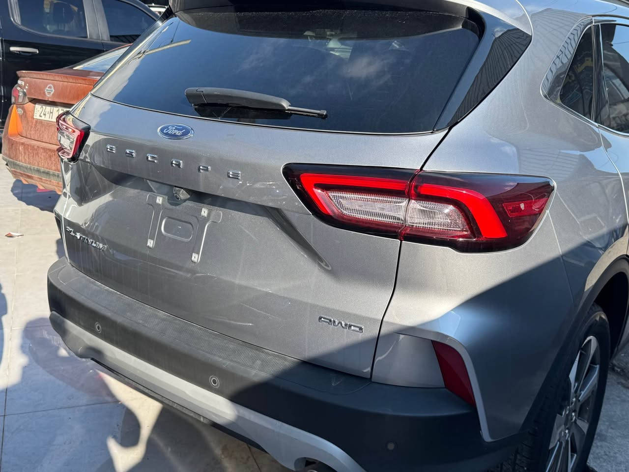 فورد يسكيب 
فول مواصفات 
شاشه ايباد
گيچ الكترونى
بصمه٢
٤پستن
مواصفات كندى
بونيد وجاملغ صبغ
نرخ155ورقه
*********** أربيل, العراق
