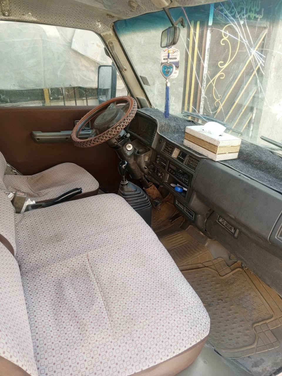 كيا بنكو موديل 96بسمي  مكفوله السعر 58العنوان المدينه الصدر ***********
