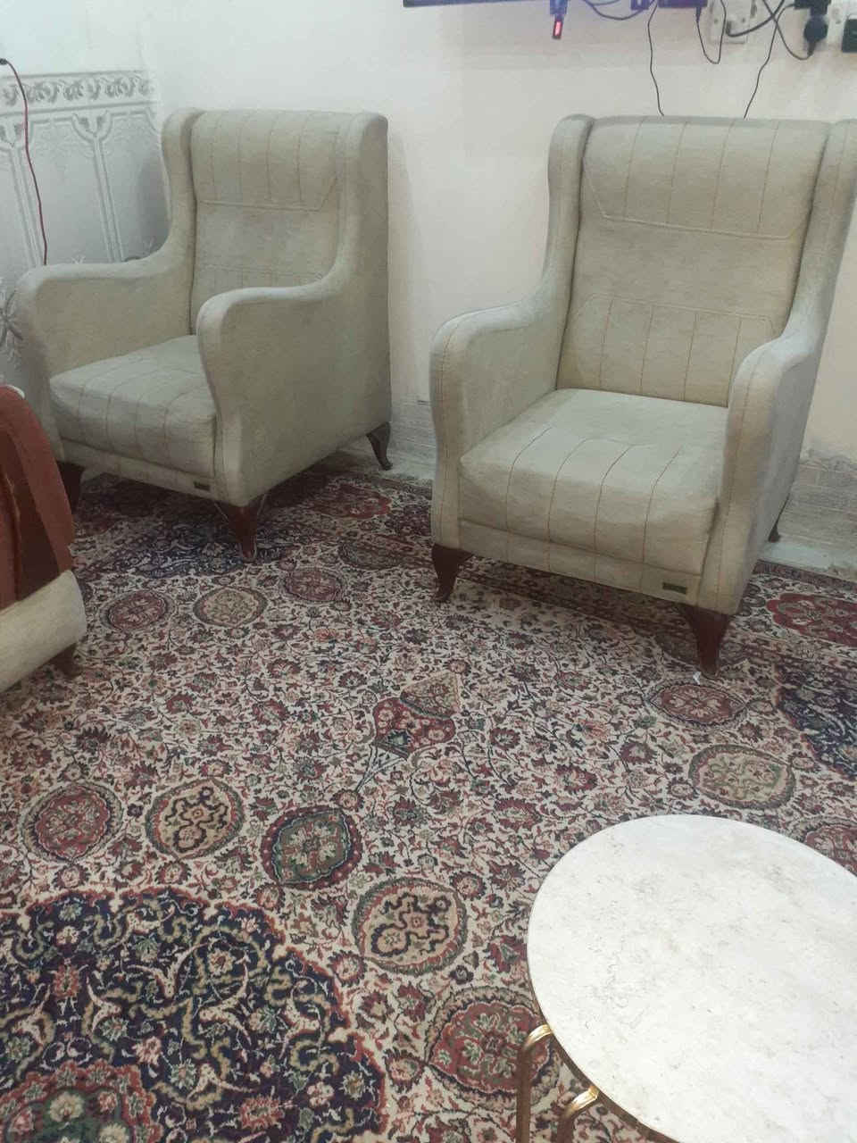 تخم تركي عشرة مقاعد وحسب ماموجود بالصوره نظيف جدا جدا مابي اي ضرر  خشب زان  ***********  البلديات خلف الامن العامه بغداد, العراق
