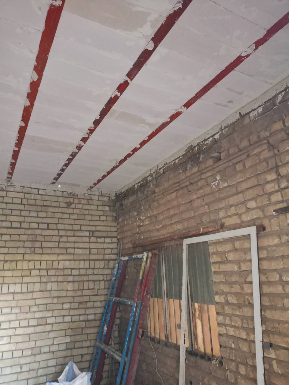 عملنا المتواضع في بغداد سيد حسن الخلفه ***********
