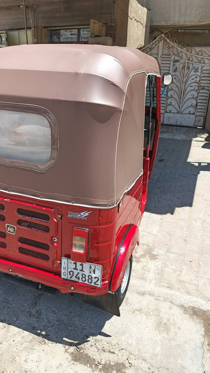 سلام عليكم تكتك الفين وتسعطعشن مكفولة من عده اجو البك الايت بارد بيها شبر العنوان بغداد ابو دشير ***********
