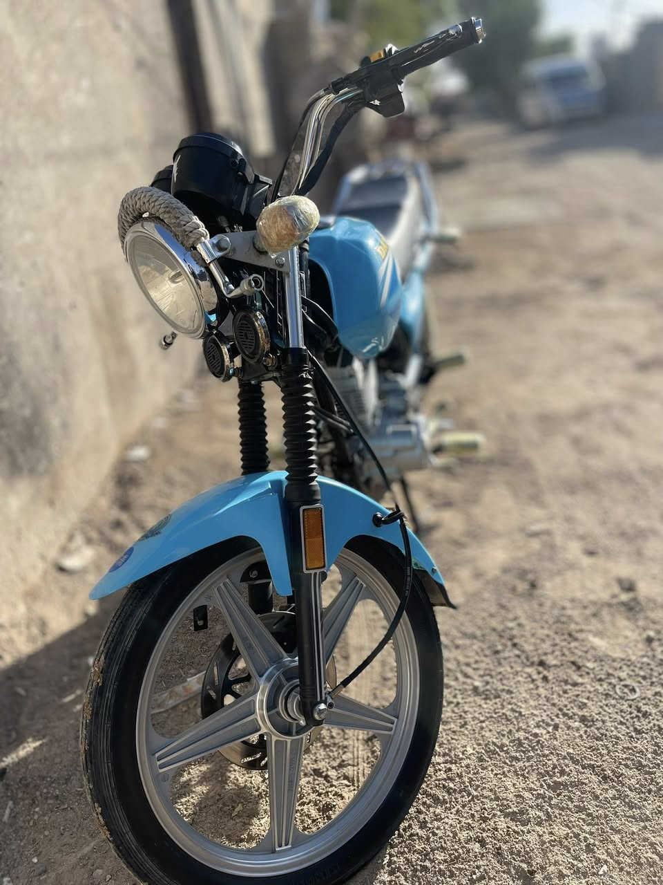 دايون نفخ مديل ٢٢للبيع اوراق اصولية كاملة دراجة مرتبة ونضيفة علا ايدي سبب لبيع محتاج فلوس دراجة كاملة كلشي شغال سلف كهربائيات كاملة لون سمائي مكاني كربلاء حي لغدير سعر ١٣٥٠ رقمي ***********
