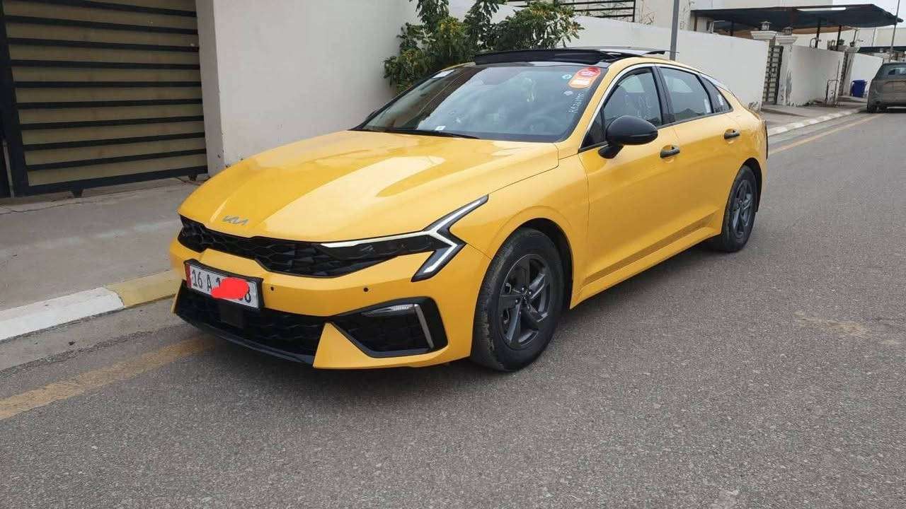 كيا K5 2024 محرك 2000 غاز وارد كوري كفاله عامه
رقم قادسيه مكانها الديوانيه 
فول مواصفات 
بانوراما 
كامره تسجيل امامي خلفي من كوريا 
شاشه كبيره وكاميرا دواره 
شفتات بالستيرن
ابل كار بلي بدون واير 
سايد بريك بصمه 
ليد امامي خلفي 
تبريد منفصل  +فتحات خلفيه للتبريد 
كير ماوس 
كشنات جلد وتدفئه 
لد امامي خلفي 
نقط عمياء 
رادارات امامي خلفي 
حساسات امامي خلفي 
بصمه وتشغيل عن بعد 

رقم صاحب سيارة
***********
