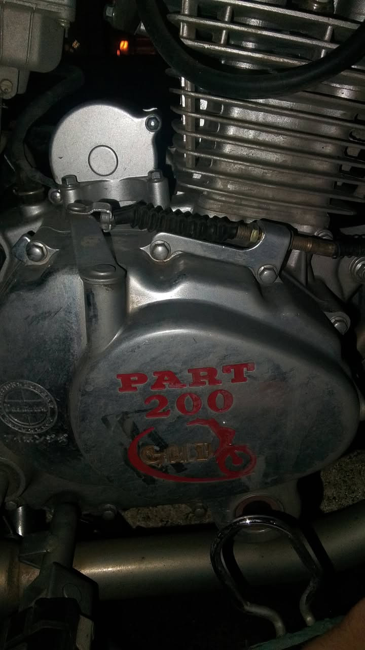 بارت عيتاني سوري 200cc مديل2025 صارله 3اشهر طالع من الوكاله ماطور نشط جدآ مكينه gold بستم(بسطون)رياضي من الشركه منفيست موجود مكاني اربيل *********** واتساب لل استفسار
