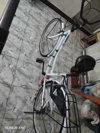 بايسكل للبيع بناتي جديد كفاله عامه والسعر خاص 07777622711