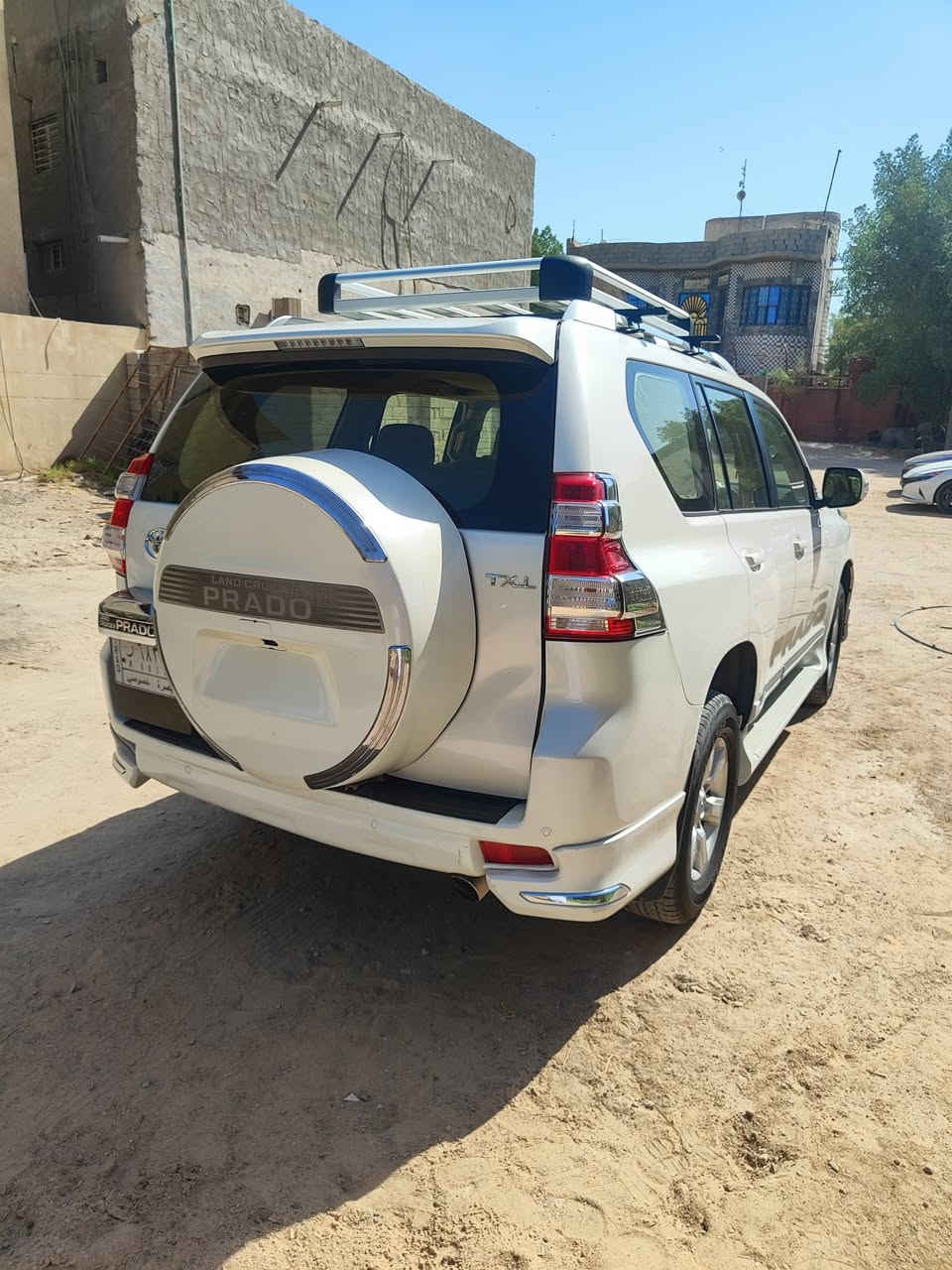 برادو 2016 TX-L
تحكم ستيرن
دخول ذكي 
تبريد 3قطع
تدفئة
فتحة سقف
سيدي uax
ثلاجة
كشنات كهربائية 
دفع رباعي 
مريم شفط
حساسات خلفية بلاد
كامري خلفية بلاد
ايكو
مثبت سرعة 
محرك 6 سلندر 
حدادة جديده 
ماشية 270 الف
رقم بصرة باسمي

مكاني البصرة / الجزائر 

السعر 32،000 دولار

تواصل واتس آب / اتصال
***********
