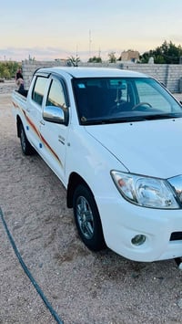 سـلام علـيكم هايلوكس موديل2010شاصي19كويتي فول مواصفات رقـم ذي قار سنوي...