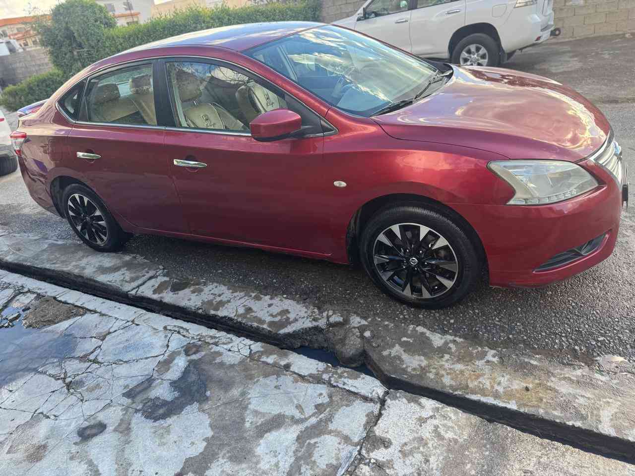 نیسان سینترا مودیل 2014بۆ فرۆشتن گێر مەکینە تبرید بەشەرت  گێر توماتییک  مواسفات sv بەسمە بێ سبوخ سەنەوی نوێ تحویل خرامە بەشەرت ژمارە مۆبایل ***********
