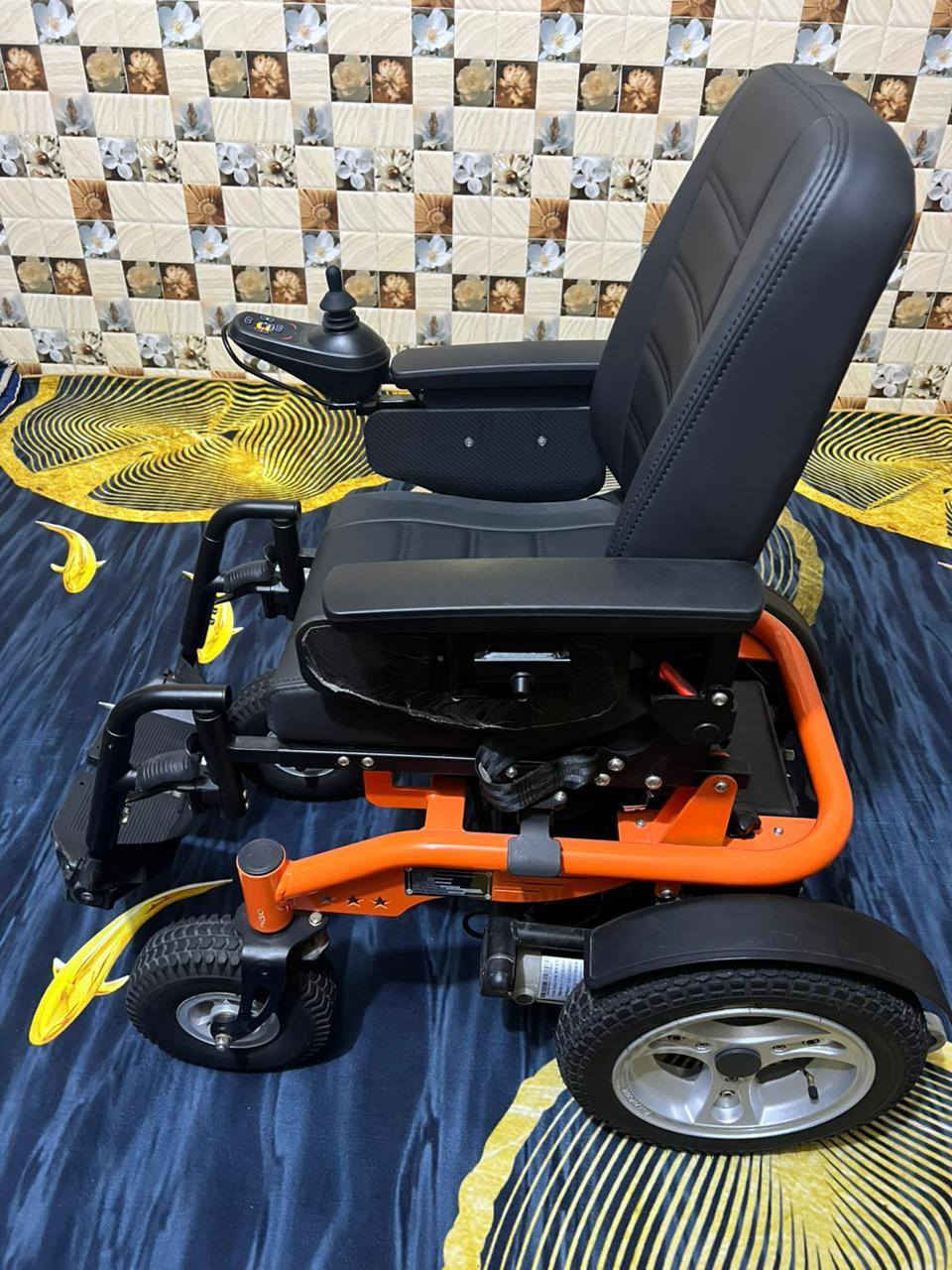 كرسي كهربائي شحن جديد غير مستعمل
السعر 300 قفل 
للتواصل ***********
بغداد الشعب
