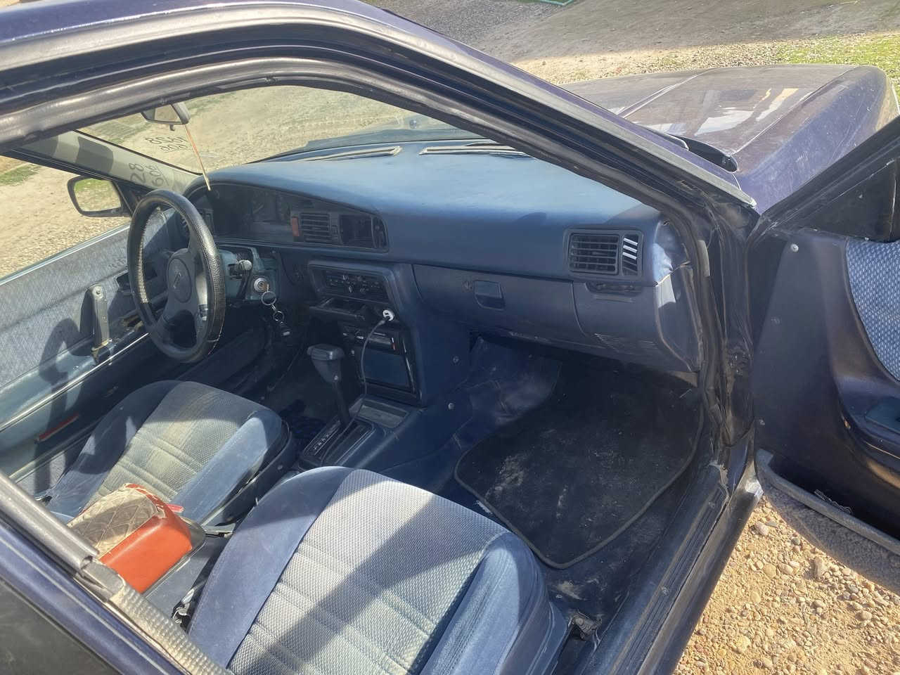 السلام عليكم للبيع مازدا موديل 91 كير محرك شرط مصبوغه عام رقم كركوك الماني سنويه نافذه 2020 شرط التحويل للبيع فقط السعر 35 وبيها مجال بسيط  

 ***********
