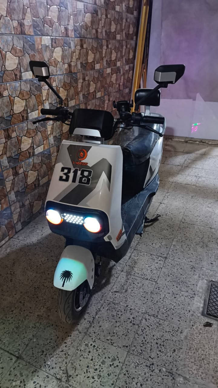 #ماطور_شحن_318ABR_الرياضي
مو العادي ترا انتبه حبيبي #الرياضي
6 بطاريات شرط اصليات
حجم الملف 3000 واط شرط 
سويج 1 وكارت 1 وبصمة تشغيل عن بعد لان السويج الاضافي والكارت الاضافي ضاعو مني 
وتشغيل بميزة NFC بالموبايل
رجوع للخلف R
حساسات دبل اشارة واشارة يمين ويسار
4 سرعات
دبلات شرط شغالة 
ماناقصة ايشي كله شغال شرط 
كلشي موضح بالفديو والصور كدام عينك
مستخدم 3 اشهر  فقط
السعر 750 بي مجال بسيط


**إذا كنت صاحب هذا الإعلان وتريد حذفه لأي سبب، رجاءا أرسل رسالة إلى الدعم الفني**