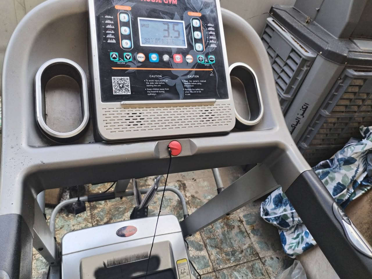 السلام عليكم جهاز جري 150 كيلو دبل ماطو جبلي تزيت ذاتي و حزام رجاج السعر 250 الف
***********
