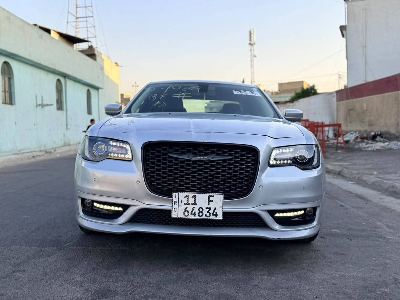 سلام عليكم
أوباما كلايسلر 

موديل 2022

فوول لمتدد 

حساس امامي خلفي 

رادار جانبي 

اشاير مريء

كشنات تدفئه تبريد 

دخول ذكي 

نظام ترحيب 

تحكمات ستيرن 

تشغيل عن بعد 

مكان السياره .بغداد

الحادث: البنيد نفسيته مصلح ويرباك راجع سستم 

سعر اتصل***********
