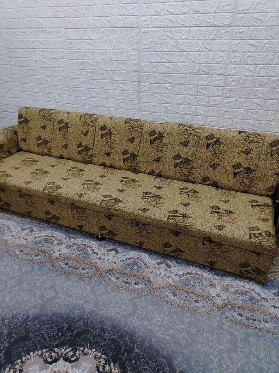 قنفات مستعمل للبيع السعر ٣٠٠ ألف وبي مجال للاستفسار الاتصال على الرقم ***********
