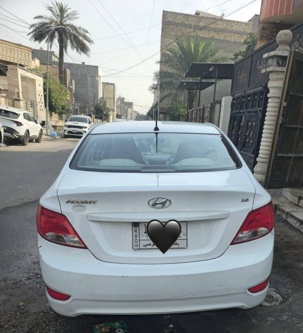 اكسنت 2017 خليجي فول
ماشيه 83 بيها طخات خفيفه نظام ايكو
مكان السياره الاعظمية 
***********
