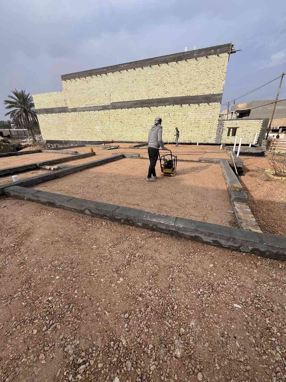 موقع العمل : قضاء المسيب /حي المعلمين 📍🏗️
..تم بحمد الله تنفيذ اعمال تاسيس انابيب المجاري وحدل السبيس مع صبه النظافه حسب الاصول الهندسيه 
✔️دقه بالتنفيذ 
✔️التزام بالمناسيب والمخططات
✔️استخدام مواد رصينه 
✔️العمل باشراف فني لضمان الجوده والمتانه

الشغل الصح يبان من التاسيس 👍
للاستفسار والتواصل ***********📲📞
بتاريخ اليوم 2026/2/3 
تم المباشره بتاسيس انابيب المجاري وحدل السبيس وصبه النظافه 
باداره المقاول :اسامه ابو محمد الجنابي 
وباشراف مهندسين اكفاء وذوي خبره👷‍♂️👷‍♂️
