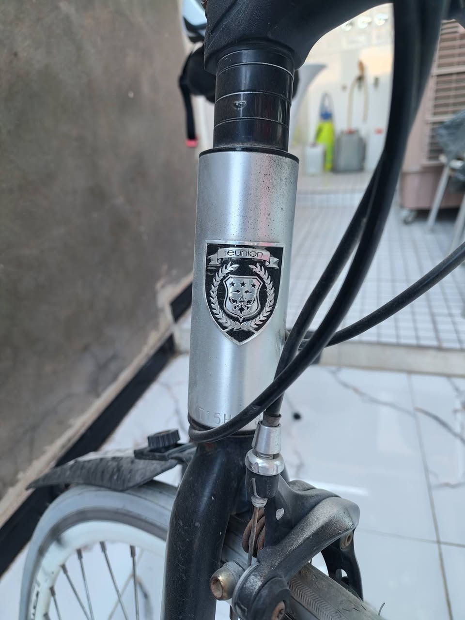 بايسكل للبيع
المنيوم 
خفيف ريشه
سرعات مختلفه
نظافه جدا حلوه

الملحقات
__________
خوذه اشاره 
مطاره
قفل صونده
مرايات زوج
يدات اضافيه
***********
بغداد جسر ديالى الجديد
