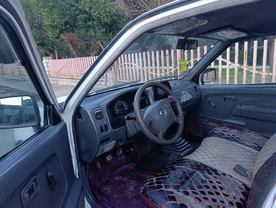 بۆفرۆشتن نیسان 2001 ئاڕمی هه ولێر دوپارچەی بۆ یا خە بێ ناوگرتن تە بریتە پا وە رنیە مە کی نە و گێڕو ئە کسلی بە شە رت تە قە وڕە قە ی تیا نیە ئە وە لیاتی ئاڕمی کێشە نیە تایە ی تا زە یە
 گەرمشتە ریت تە لە فون بکە
 ***********
 شوێن سە یسادق حلبجة, السليمانية
