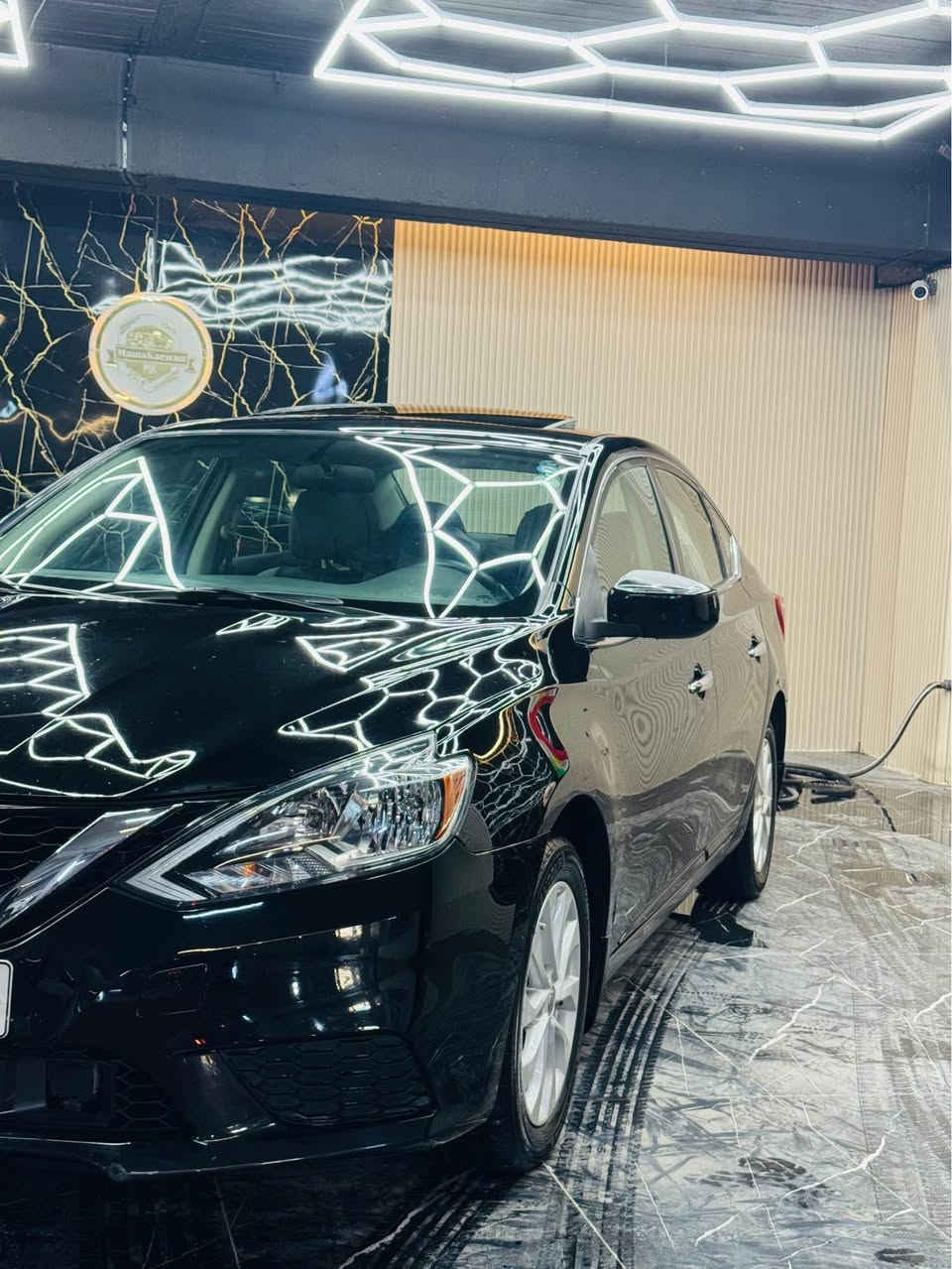 Sentra 2018 فول مواصفات

سەیارەکە فول مواصفاتە و زۆر جوانە و خاوێنە
سڵاید و بەسمە و شاشە گەورە 
ڕادار و کامل تحکمات سوکان

پێش و پشت کەپس
تەنیا یەک چەمەلەغی دواوەی بۆیاغە لەگەل پەلەیەک لەسەر سندوق
بێ ئێرباگە سەیارەکە

تەنیا 50 هەزار ڕۆیشتووە حەقیقی
گێڕ و مەکینە و ڕادار و بەردی گزۆز و هەموو شتێکی بەشەرت

سەنەوی تا 2030 تازەیە
——————————
***********
*********** رانية, السليمانية
