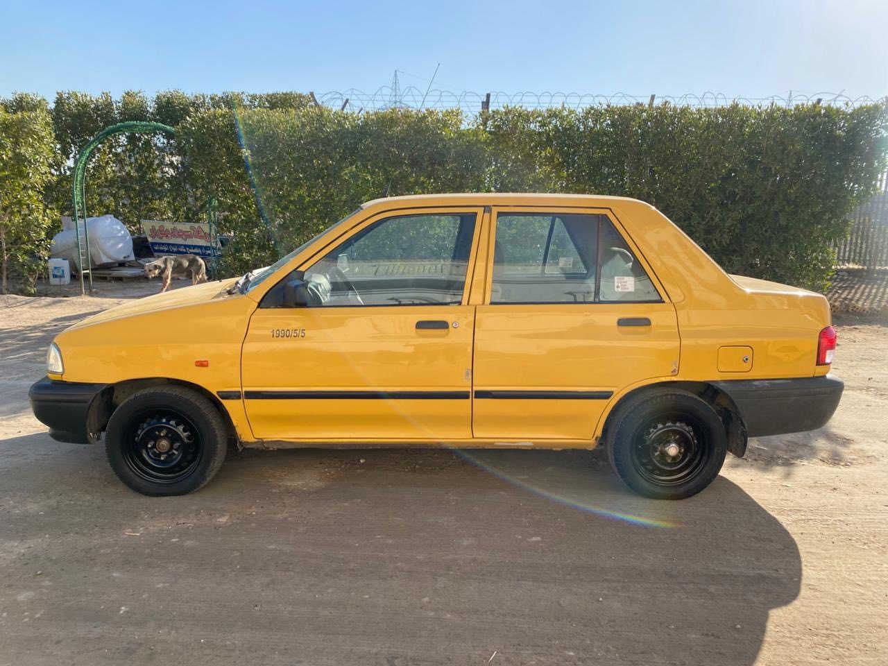 سلام عليكم  للبيع سايبة موديل15  رقم انكليزي باسمي تحويل مباشر
تدفئة تبريد ثلج 
سنتر لك ريموت
شواصي مكفولات
كهربايات كلهة شغالة 
مكينة لاتبخير  ولاتنقيص
فقط نمرة رابعة تفلت 
مكاني شعب 
السعر 37 وبيهة مجال للطيبين 
اتصال وتساب 
***********
