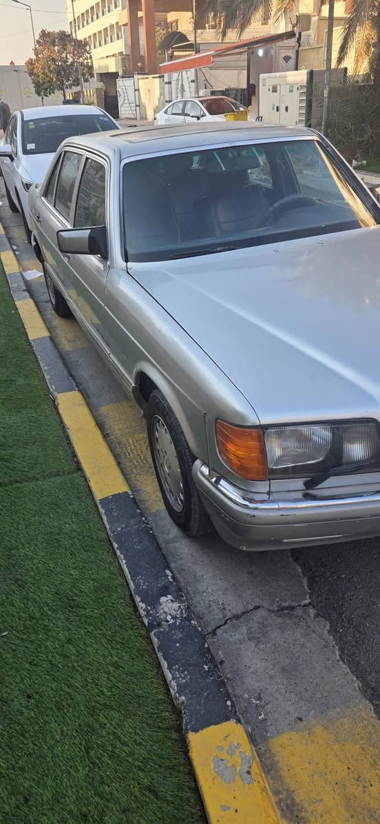 سلام عليكم ورحمة الله
مارسيدس جامبو رئاسي حجم 300موديل 1991 مكينه بطه 3000 رقم ديالى الماني تحويل مباشر 
جام كله كهرباء شغال 
تخم تاير جديد باتري جديد لايت زنون كهربائيات كلها شغاله فقط التنته تشتغل بس فالته من السجه السعر 55بيه مجال العنوان ديالى و بغداد ***********
