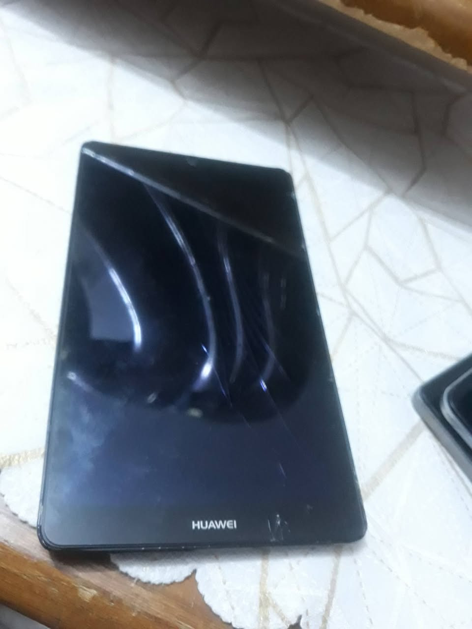 السلام عليكم 5 ايبادات للبيع + جهاز سامسونك A10s عطلانه قسم اي سي شحن عطلان والبقيه مااعرف اشبيهن ابيعلك فحم سعر القطعه 20 الف للتواصل على رقم *********** بي واتساب
