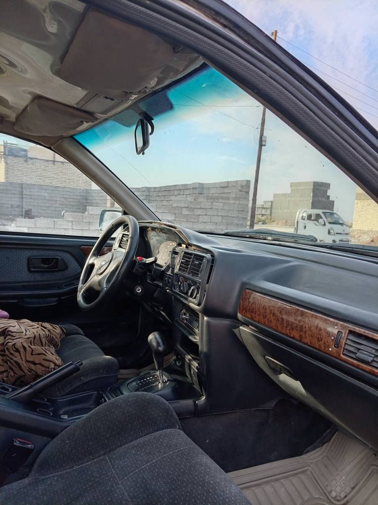 السلام عليكم سياره فورت ايسكورت موديل ١٩٩٢ محرك سته ابلادي رقم بغداد سنويه لل٢٩ بسمي تحويل مباشر سياره ألماني السعر ٣٤ ورقه وبيها مجال مكان السيارة بغداد تقاطع النهروان القرية النفطية رقم هاتف *********** بغداد, العراق
