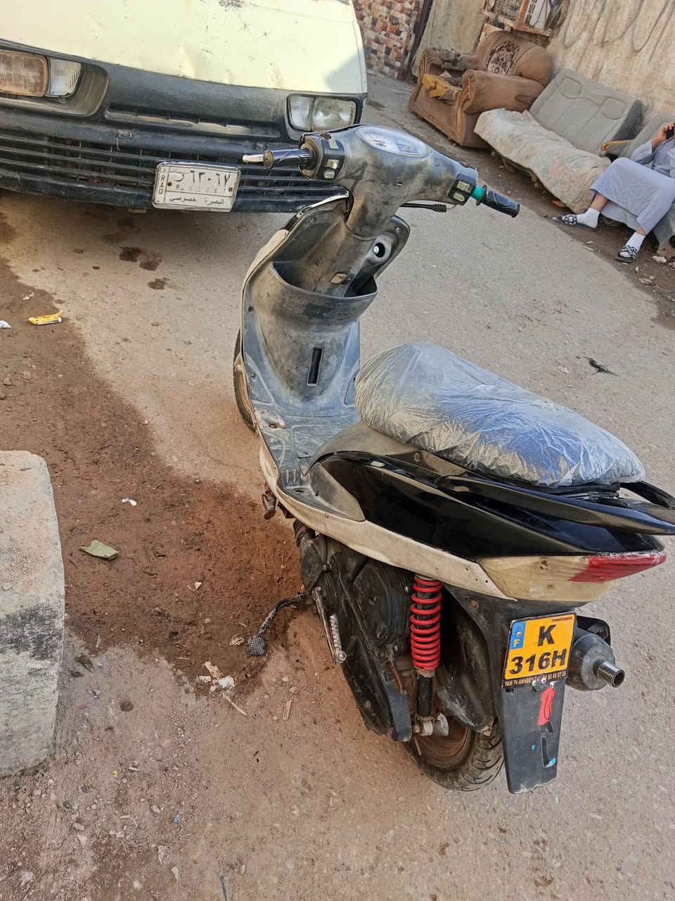 دراجه اللبيع الدراجه. مابيه شي شغاله الكهربائيت شغله كله انته اتسويهن وشتغلن مابيهن شي مفتوح مره واحد امبدل بوشه وبستم الدراجه شغاله. مابيه شي السعر 550 رقم الهاتف ***********
