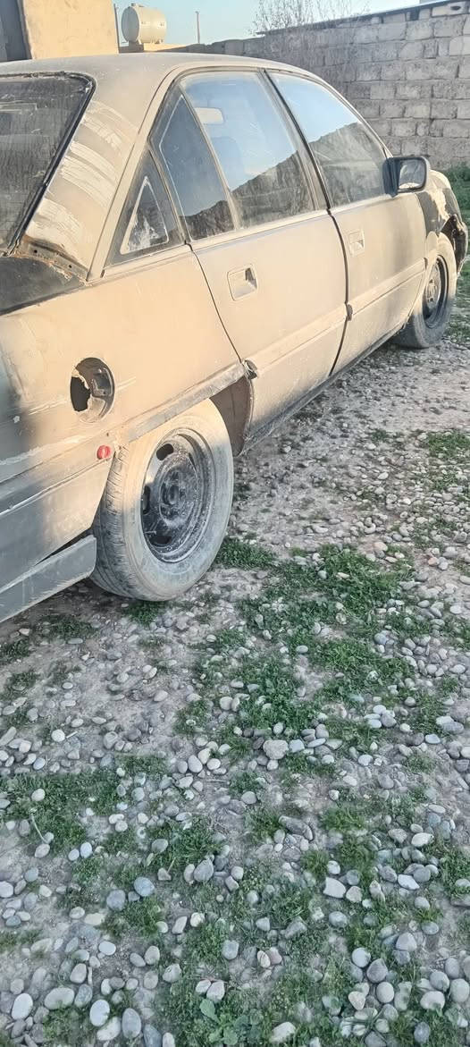 بسبب الوعود الكاذبه تم اعادتت النشر اوبل اوميكه حجم عشرين محرك وكير وصدر كلو شرط رقم صلاح الدين فحص بيهه الكابريته فقط تخربط هسع يعني ماتشتقل يعوزهه شقلات بصيطه السعر 700الف فقط


**إذا كنت صاحب هذا الإعلان وتريد حذفه لأي سبب، رجاءا أرسل رسالة إلى الدعم الفني**