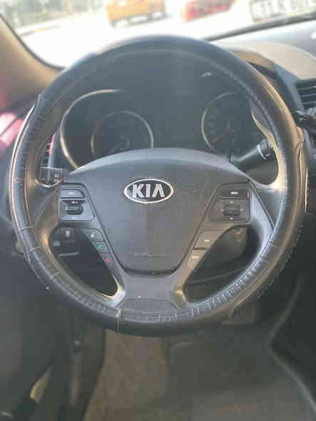 محرك ١٦٠٠ GDi
داخل جلد ارضية جديدة جلد 
تحكمات ستيرن 
شاشة ايباد 
نضام اقتصادي 
كامرة 
تبريد خير من الله ثلاجة 
محرك و كير خير من الله 
محرك شادة جديد السيارة مال جناي 
مكان بغداد الكاظمية قرب البوابة
*********** 
السعر ٩٨ وبيهه مجال  بسيط
سونارها موجود جديد مسوي
