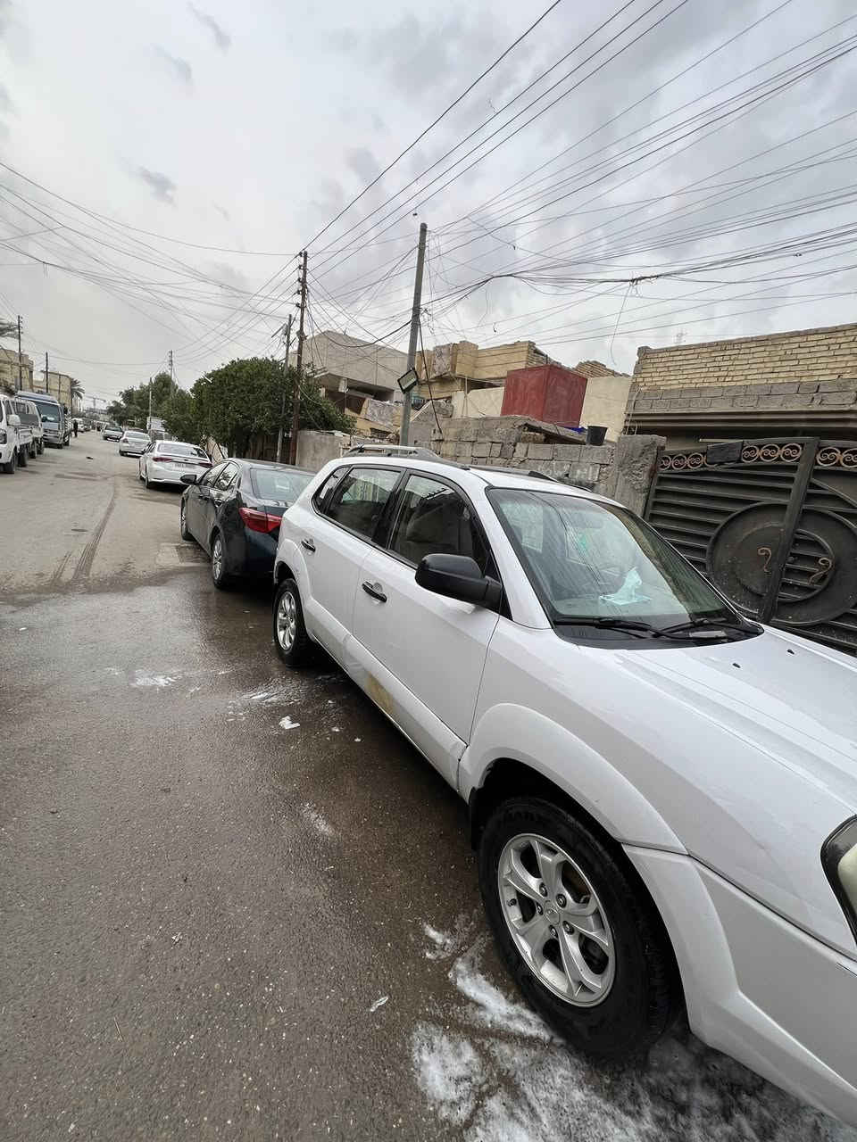 سل عليكم توسان 2010خليجي رقم بغداد مكفوله سياره ماعده الجاملغ الخلفي بي بارد فقط ماشيه 170تخم تاير سياره حلوه وجاهزه مكاني بغداد قرب مطار بغداد الدولي السعر 120وبيها مجال ***********
