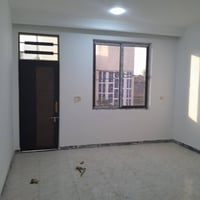 بالضباط • ١٠٠م • ٣ غرف نوم