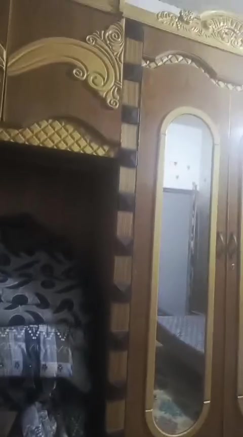 غرفه تسكام نضيفه بيع مستعجل بسبب البناء التصوير ضالمها تجي واشوف بعينك السعر 400 التواصل واتساب ***********
