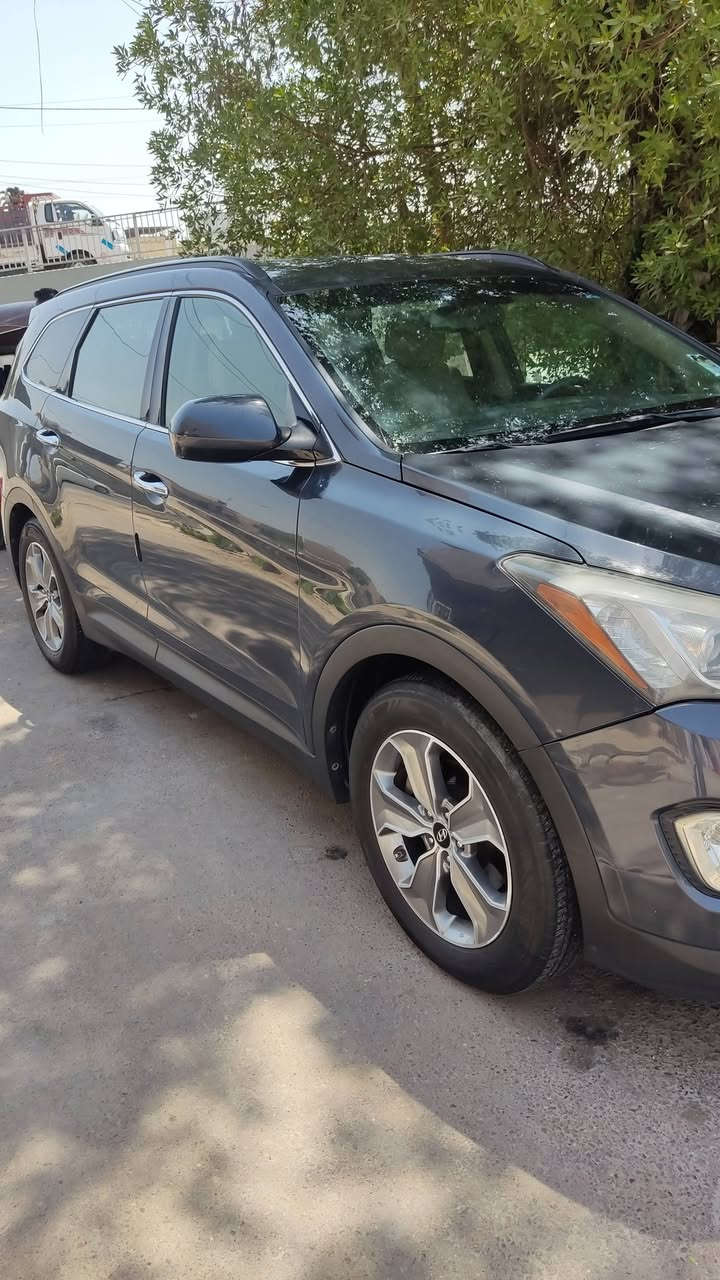 أعادت نشر بسبب الوعود تواعد ومتجي وتم تنزيل السعر 142سنتافي كراند 15سته سلندر 7راكب 
ثلاث قطع تبريد كشنات هيتر كشن السايق كهربائي مانع انزلاق تحكم ستيرن نضام صوعد ونزول منحدرات نضام ايكو صدر أمامي خلفي كله جديد سياره مابيه صبغ السونار مرفق مكاني بغداد الكرخ رقم الهاتف ***********
