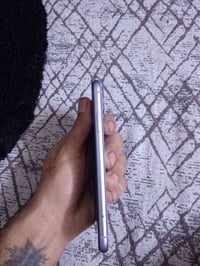 ايفون 11 عادي جهاز نضفه فول شاشه مبدله اصليه بس بيه فطر او فيس ايدي را...