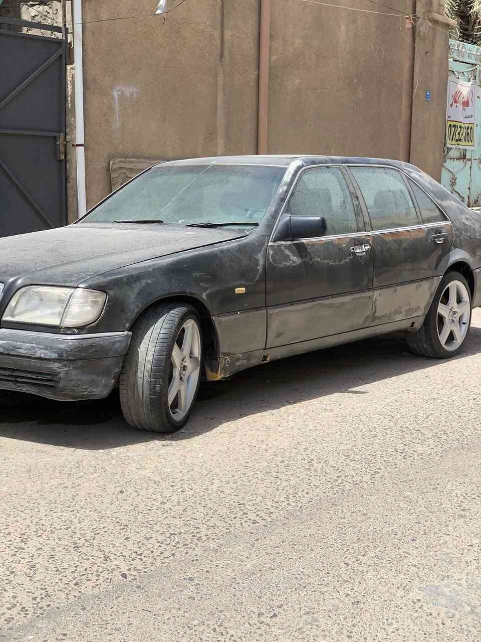 سلام عليكم شبح s500 لارج
1993 بيع كوم حديد المو شراي لايعامل 
17 ورقه قفل بيع مستعجل 

متروكه السياره بسمي مشروع وطني 

مكاني بصرة *********** واتساب فقط

