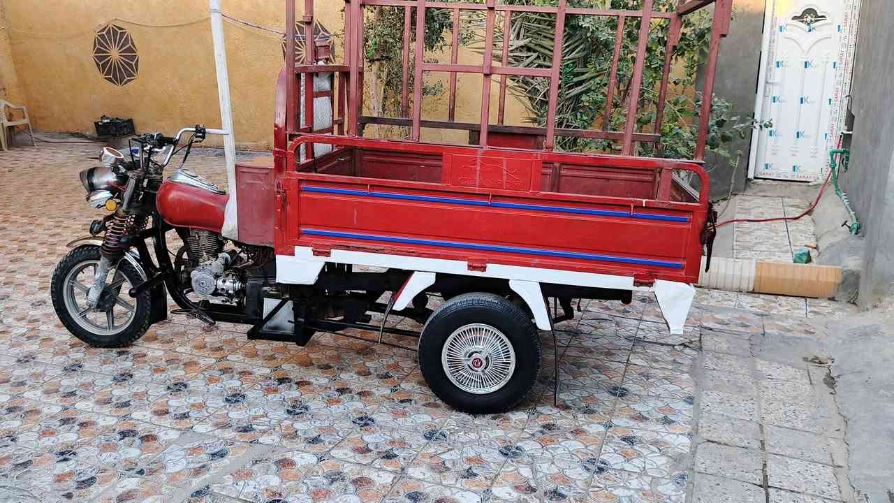 ستوتة للبيع 
مكاني بلحمزة الغربي 
موديل 16
شاصي مكفول 
اوراق أصولي وصل معرض بيها 
تخم تاير جوبلس 
مكينة لاتنقيص ولاتبخير مكفولة 

سعرها 900

***********
