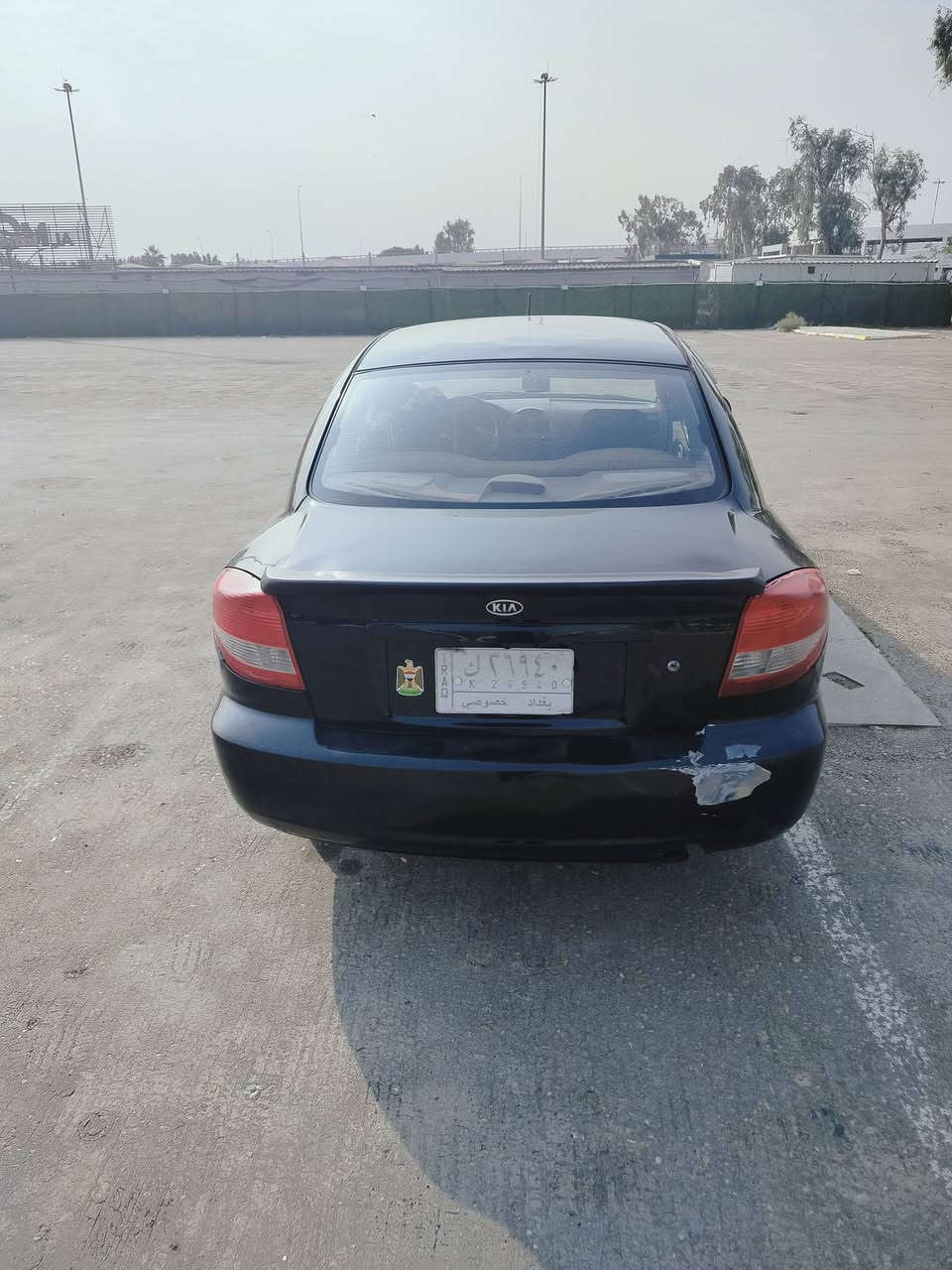 سلام عليكم
كيا ريو موديل 2003 وارد امريكي كير عادي مكينه وكير وتبريد كفاله ادامه كامله تخم تاير باتري كله جديد 

حادثها باب وجاملغ خلفي مصبوغه عام فرن حراري 

نواقصها مشط ستيرن ينضح دهن ويده باب مكسوره وحساس كيلو متر يشكل شادلها شاشه كامره دوشمه ارضيه جلد ودشمه كشنات شادلها ريمونت تفتيح وقفل جنطه على ريموت سياره جاهزه مكينه 1600
بيع او مراوس بسياره حديثه 

سعر 46 وبيها مجال 

مكانها بغداد حي العامل 

رقم الهاتف ***********
